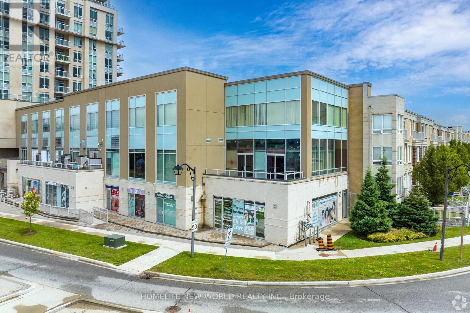 2065 - 30 South Unionville Avenue, Markham (Village Green-South Unionville), Ontario  L3R 5M3 - Photo 6 - N12280574