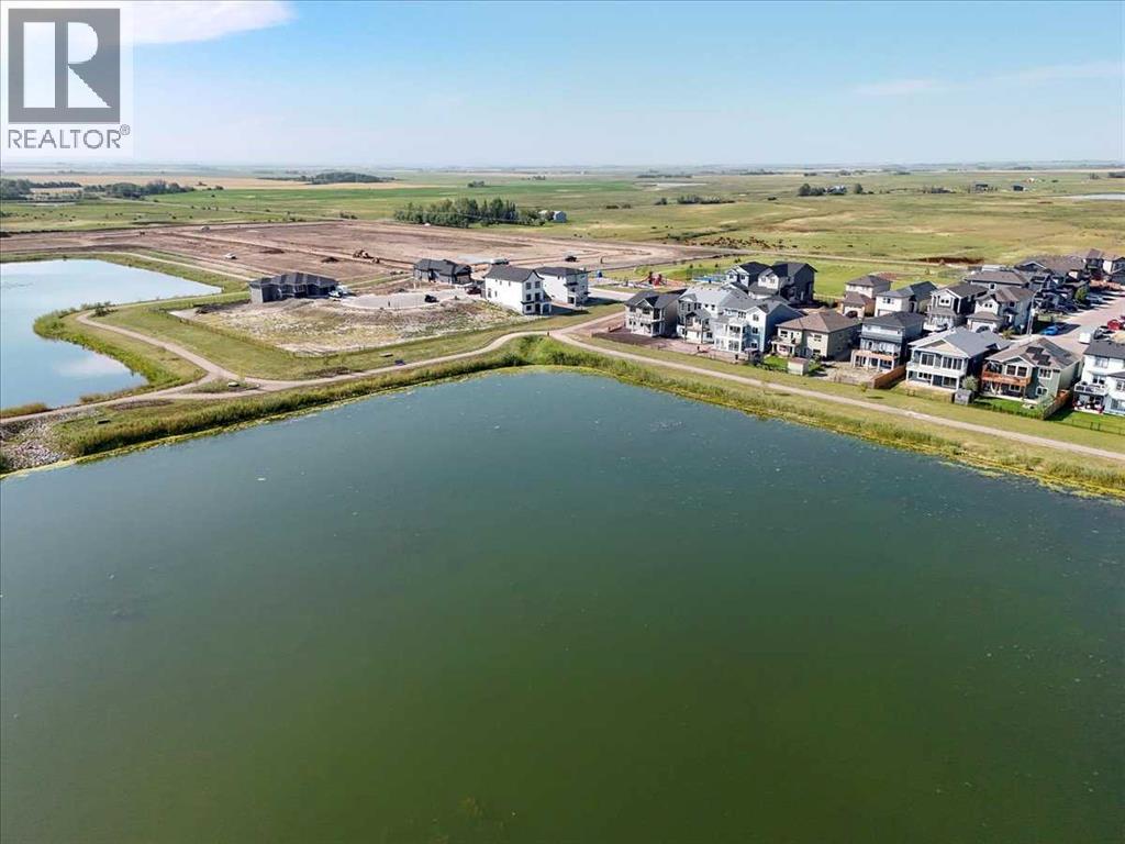 11 Lakewood Point, Strathmore, Alberta  T1P 0G7 - Photo 6 - A2254248