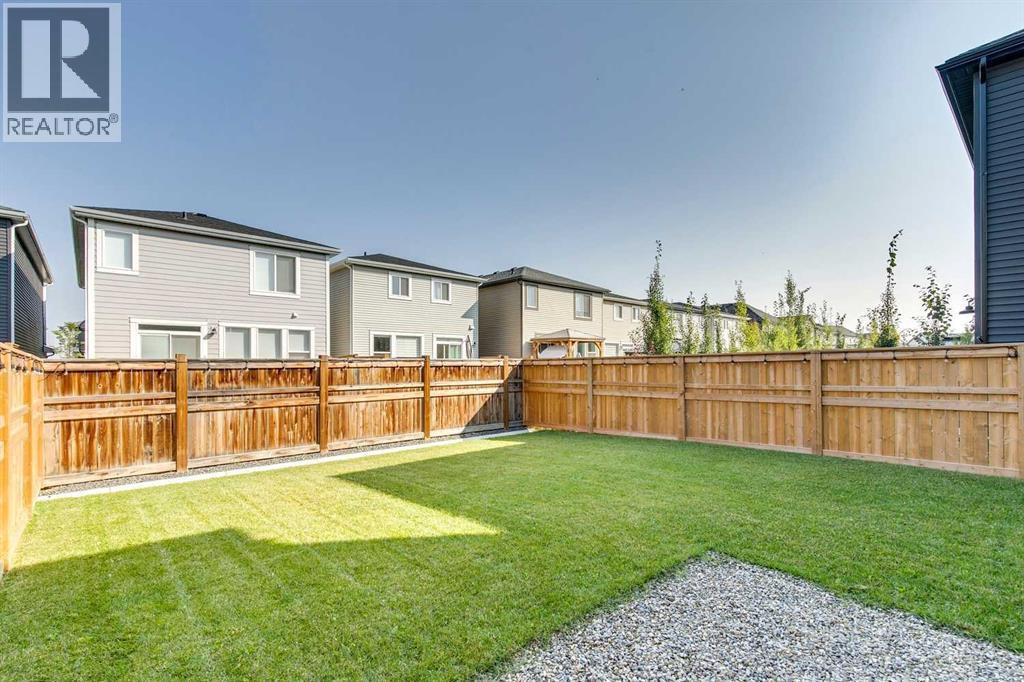 150 Creekstone Passage Sw, Calgary, Alberta  T2X 4R3 - Photo 39 - A2255845