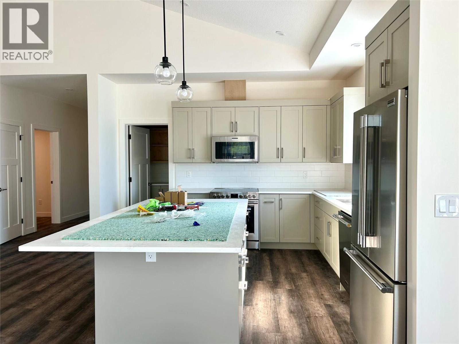 110 Ponderosa Point, Kimberley, British Columbia  V1A 0A5 - Photo 3 - 10346073