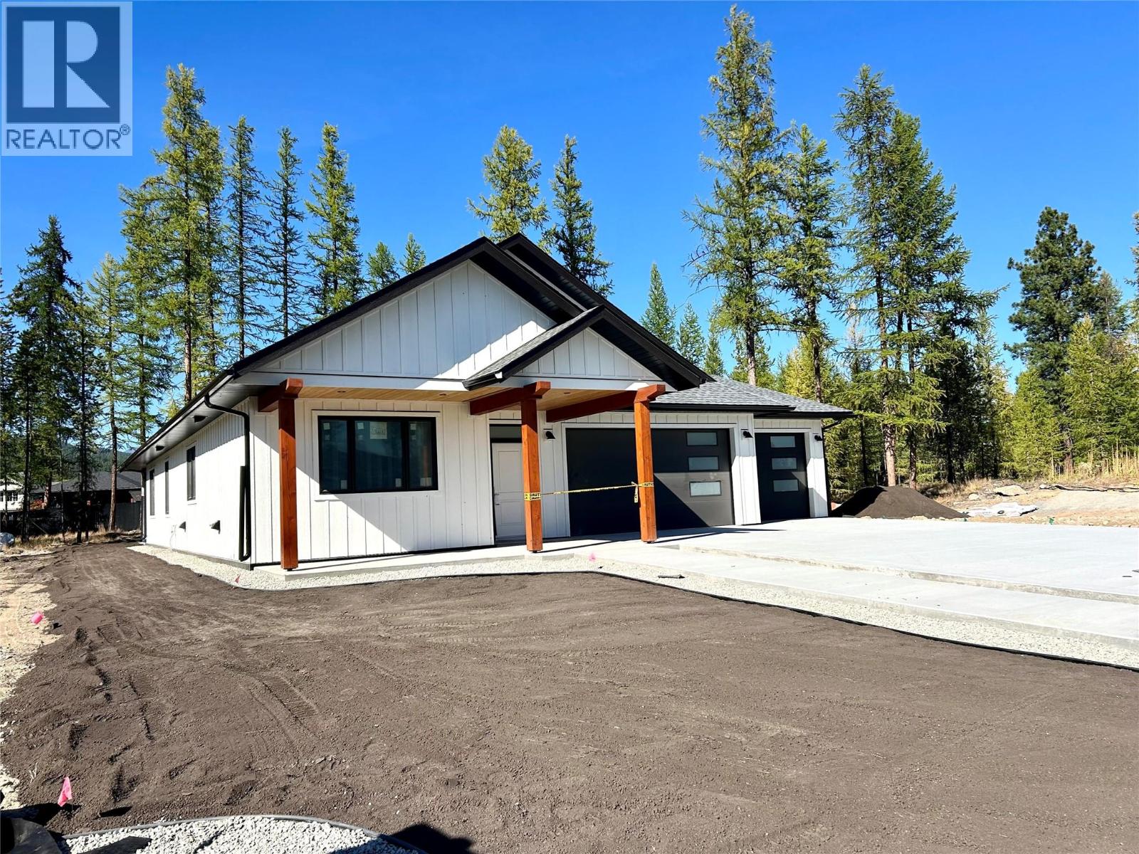 110 Ponderosa Point, Kimberley, British Columbia  V1A 0A5 - Photo 2 - 10346073