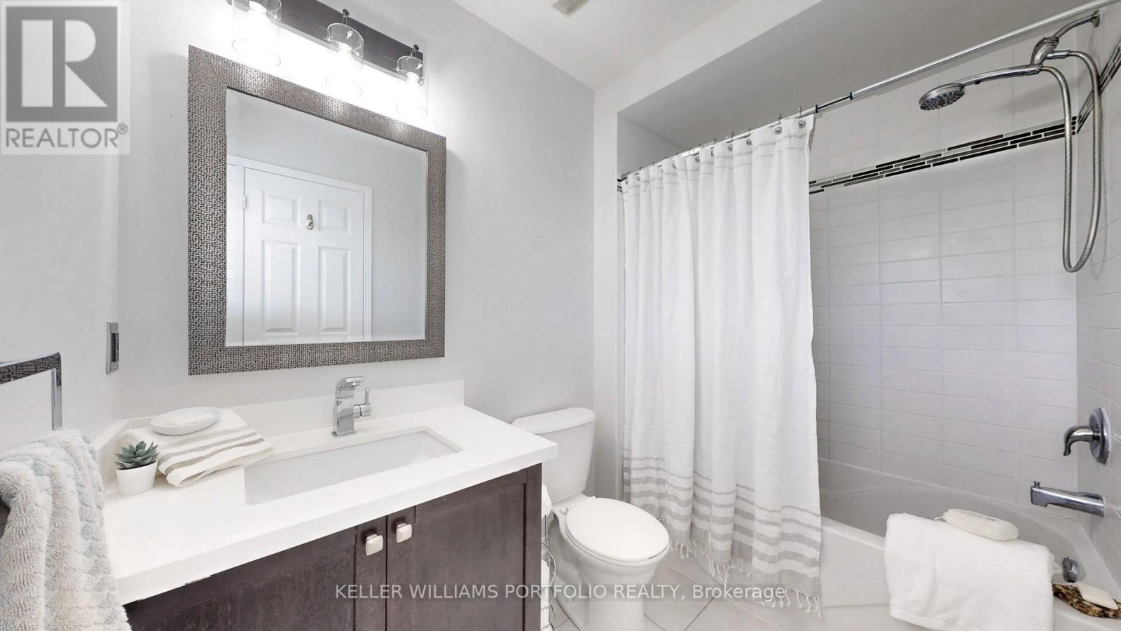 773 Miller Park Avenue, Bradford West Gwillimbury (Bradford), Ontario  L3Z 0L8 - Photo 15 - N12422791
