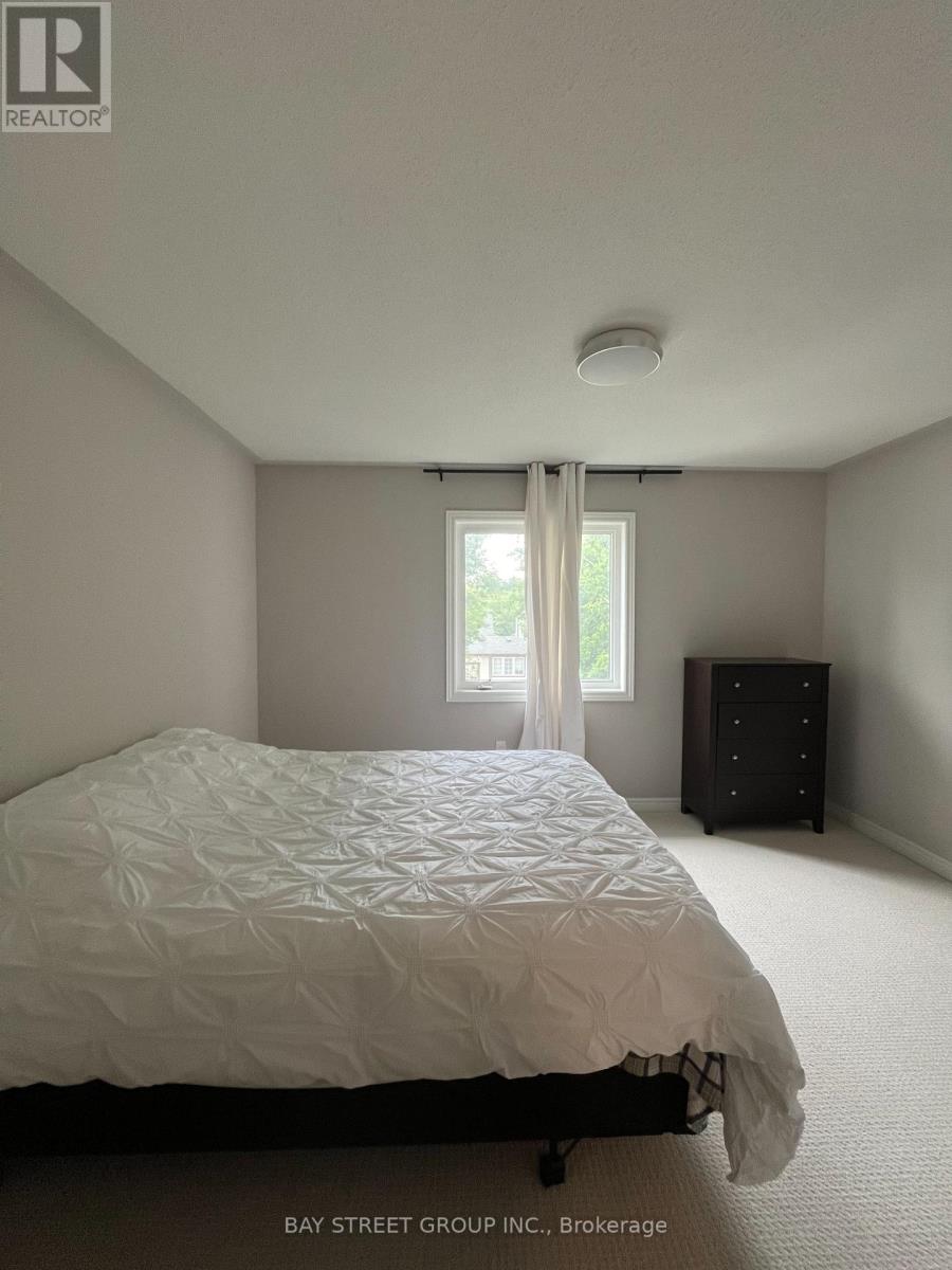 178 Bayview Avenue, Georgina (Keswick South), Ontario  L4P 2S9 - Photo 3 - N12422793