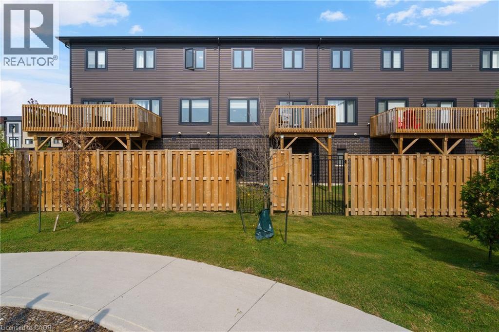52 Cadwell Lane, Hamilton, Ontario  L9C 0E8 - Photo 34 - 40772999