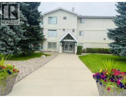 312, 620 Columbia Boulevard W Varsity Village