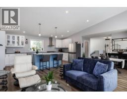 36 Spruce Drive Fintry, Vernon, Ca