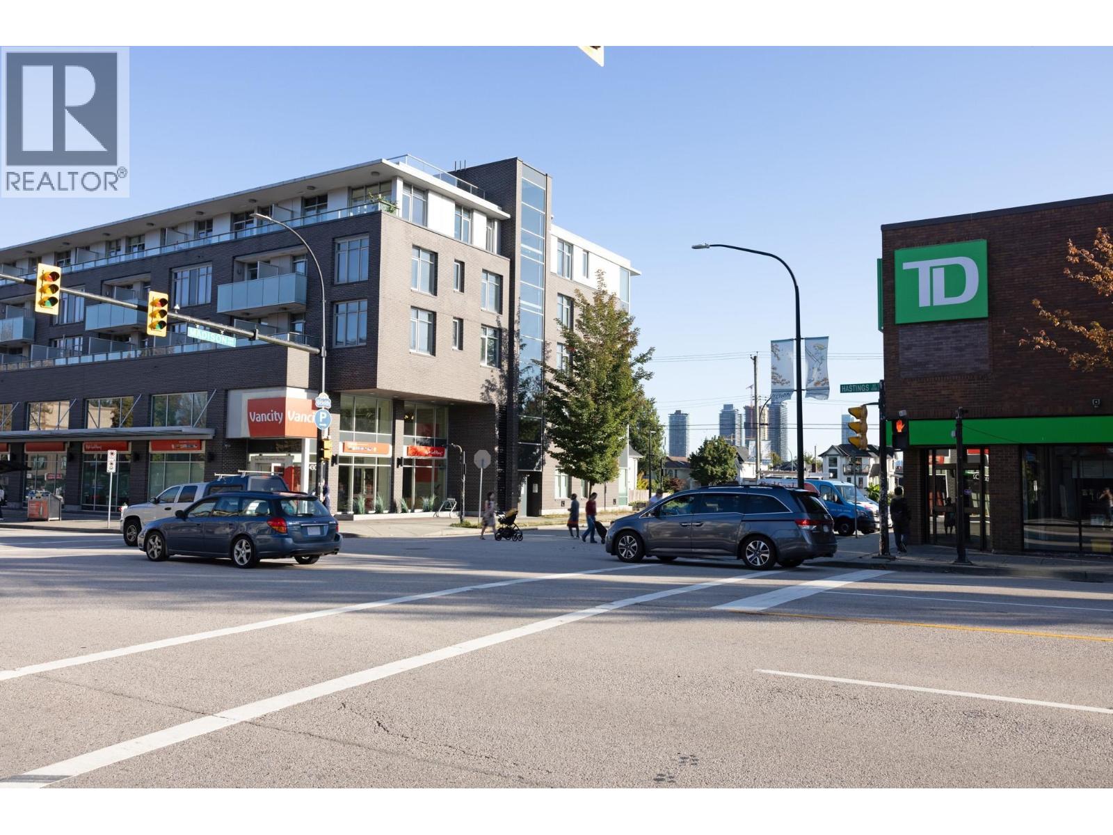 3929 Triumph Street, Burnaby, British Columbia  V5C 1Y9 - Photo 11 - R3047793