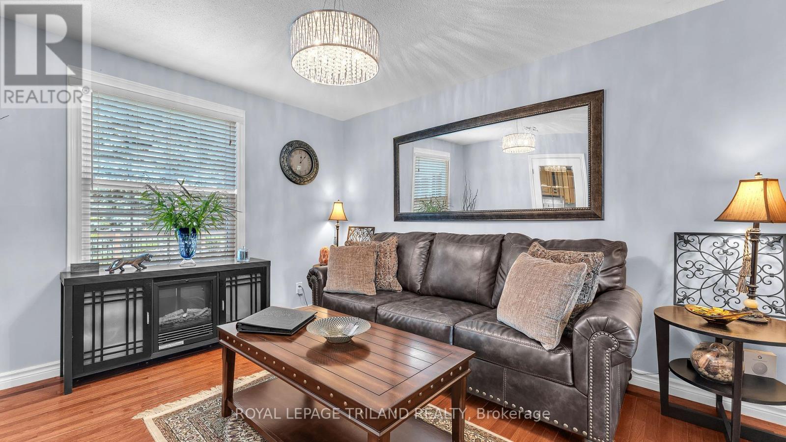 151 Brixham Crescent, London South, Ontario  N6K 1K9 - Photo 12 - X12383914