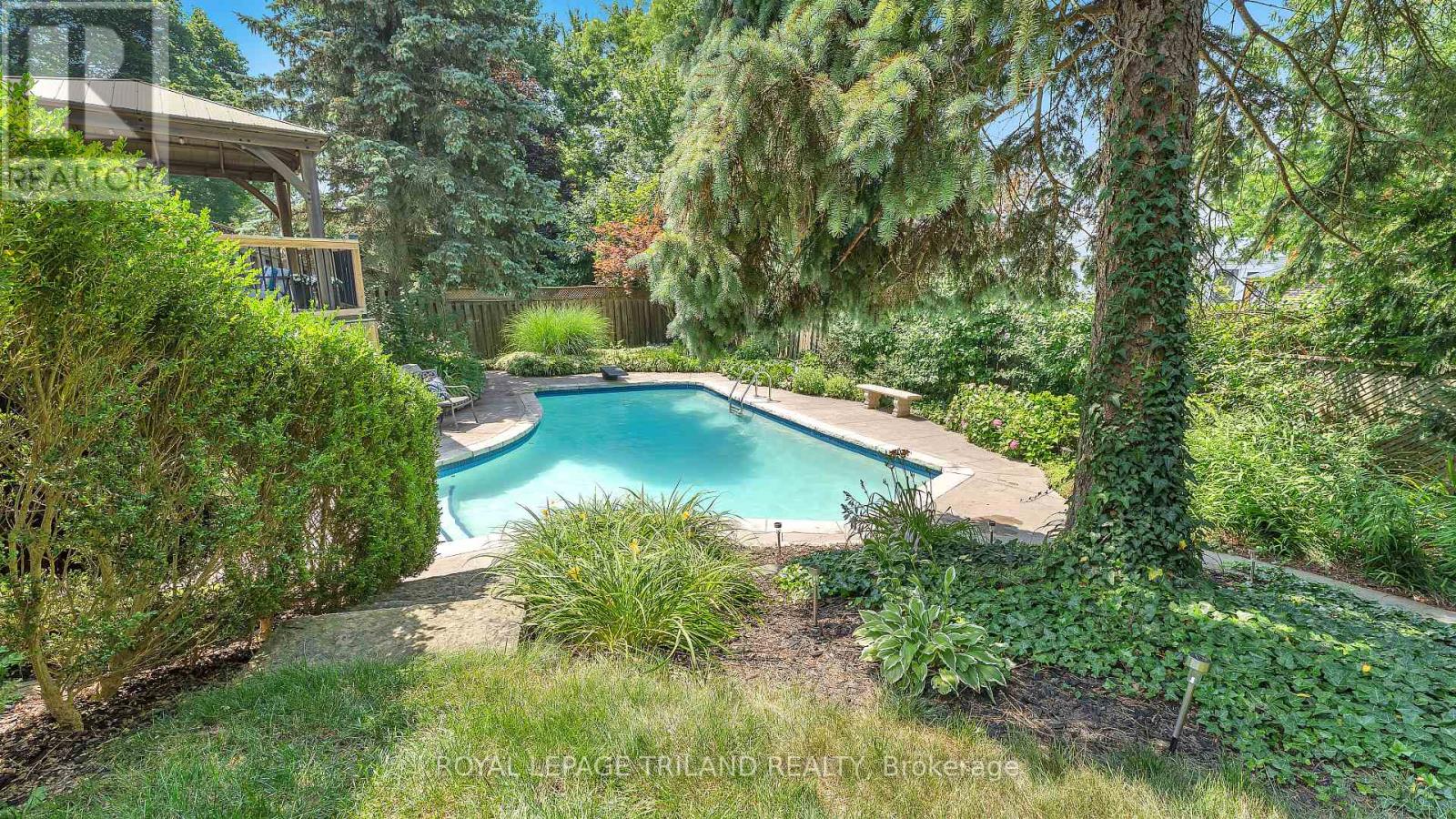 151 Brixham Crescent, London South, Ontario  N6K 1K9 - Photo 35 - X12383914