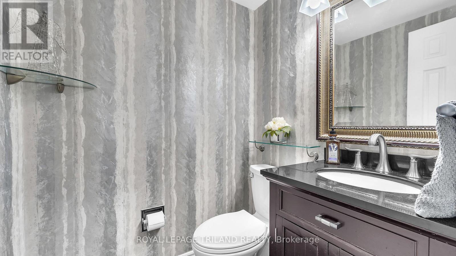 151 Brixham Crescent, London South, Ontario  N6K 1K9 - Photo 7 - X12383914
