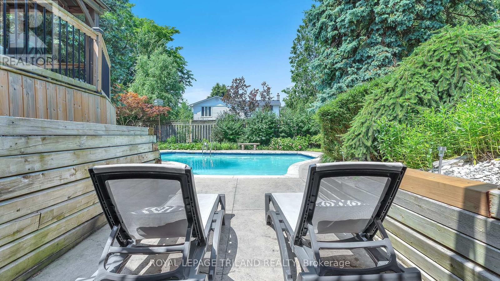 151 Brixham Crescent, London South, Ontario  N6K 1K9 - Photo 40 - X12383914