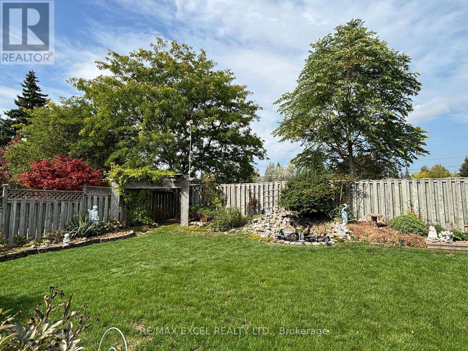 24 Lehman Crescent, Markham (Markham Village), Ontario  L3P 5X1 - Photo 44 - N12422327