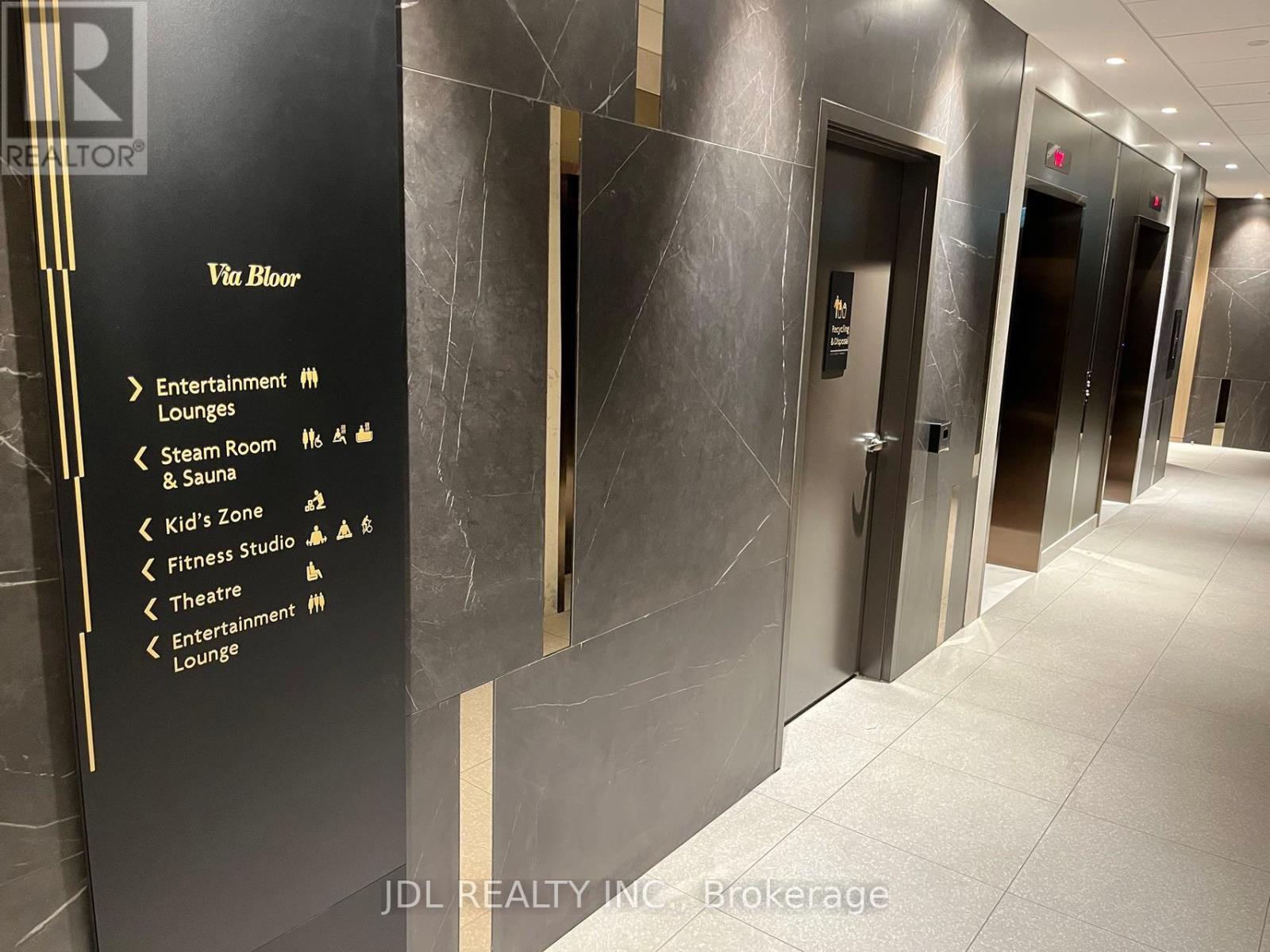 1102 - 575 Bloor Street E, Toronto, Ontario  M4W 0B2 - Photo 13 - C12422811