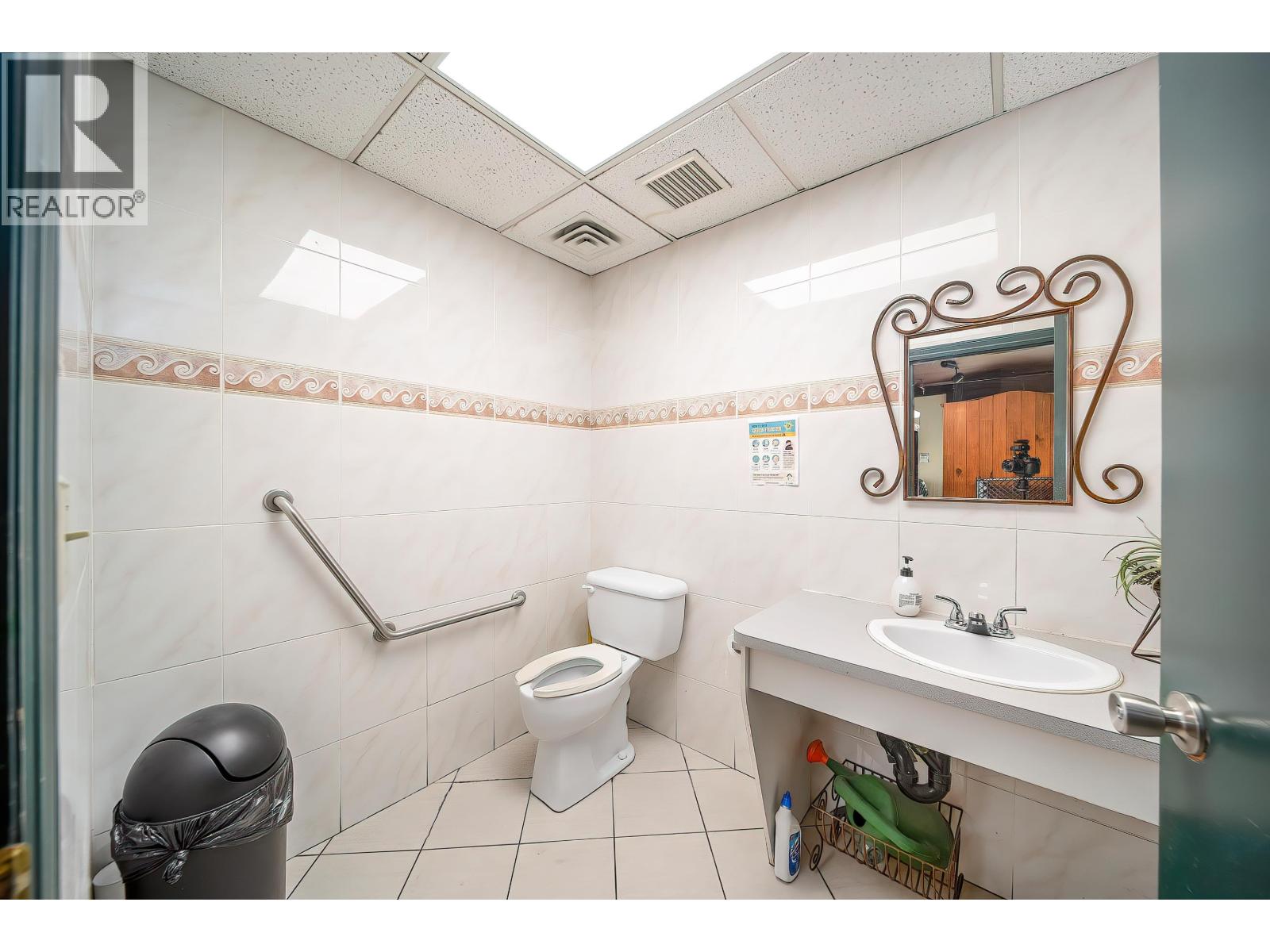 108 3855 Henning Drive, Burnaby, British Columbia  V5C 6N3 - Photo 16 - C8072442