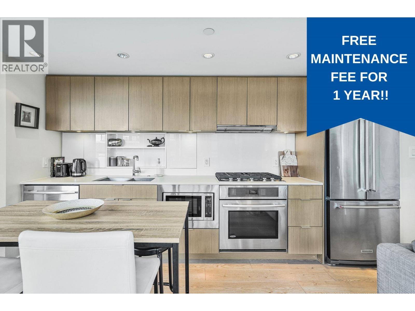 803 161 E 1ST AVENUE, Vancouver, British Columbia