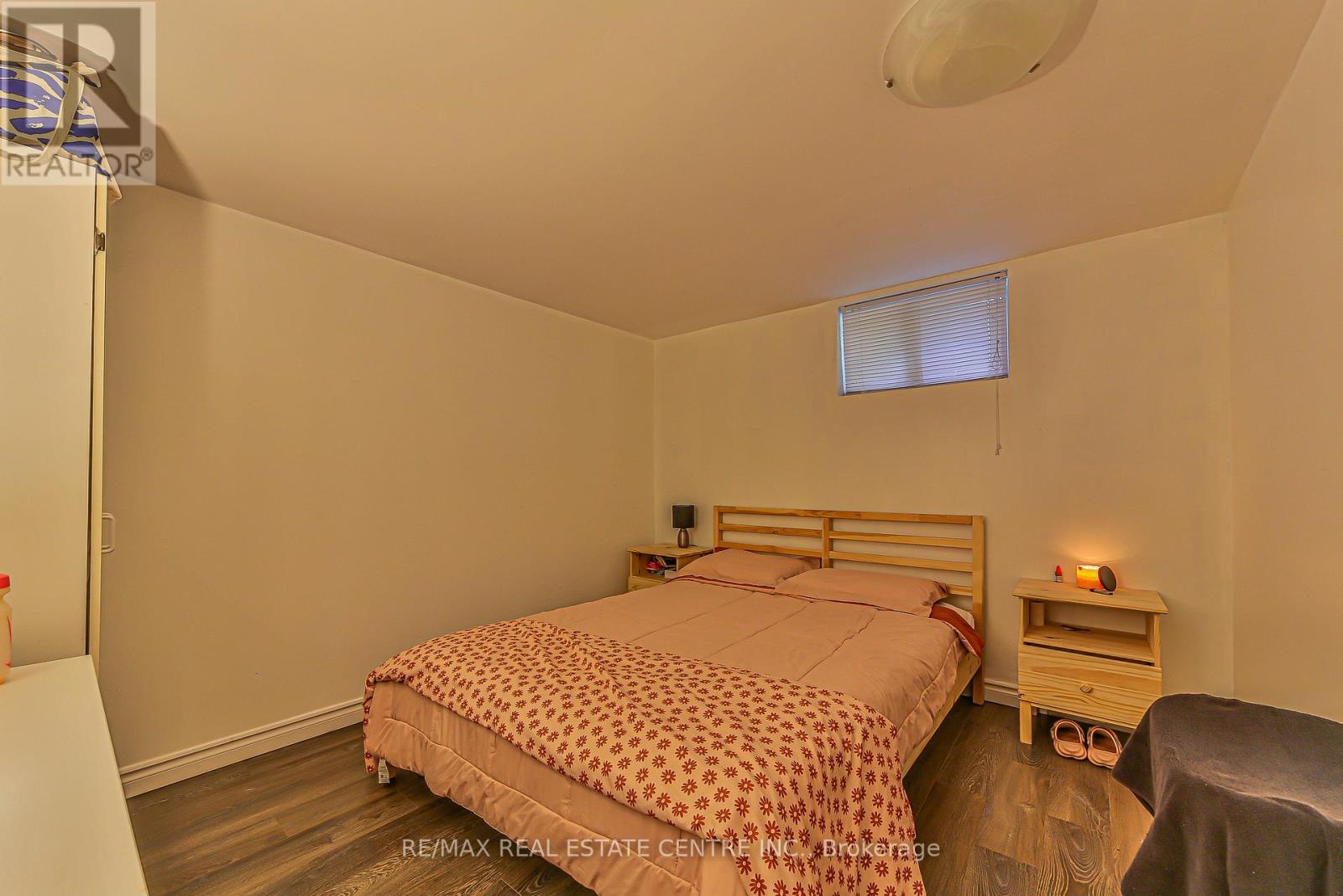 1292 Crossfield Bend, Mississauga, Ontario  L5G 3P4 - Photo 35 - W12422802