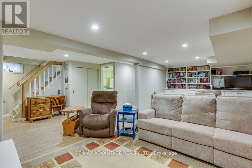 303 Griffith Street, London South, Ontario  N6K 2R5 - Photo 25 - X12420619