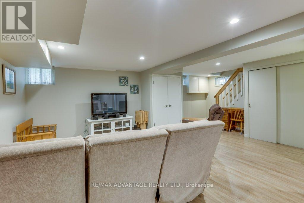 303 Griffith Street, London South, Ontario  N6K 2R5 - Photo 26 - X12420619