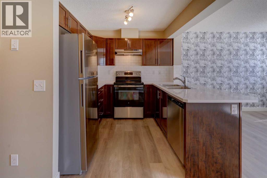 169 Pantego Lane Nw, Calgary, Alberta  T3K 0T1 - Photo 4 - A2241456