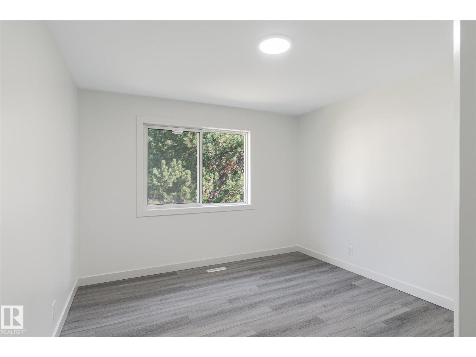 13043 Sherbrooke Av Nw, Edmonton, Alberta  T5L 4E6 - Photo 16 - E4459157