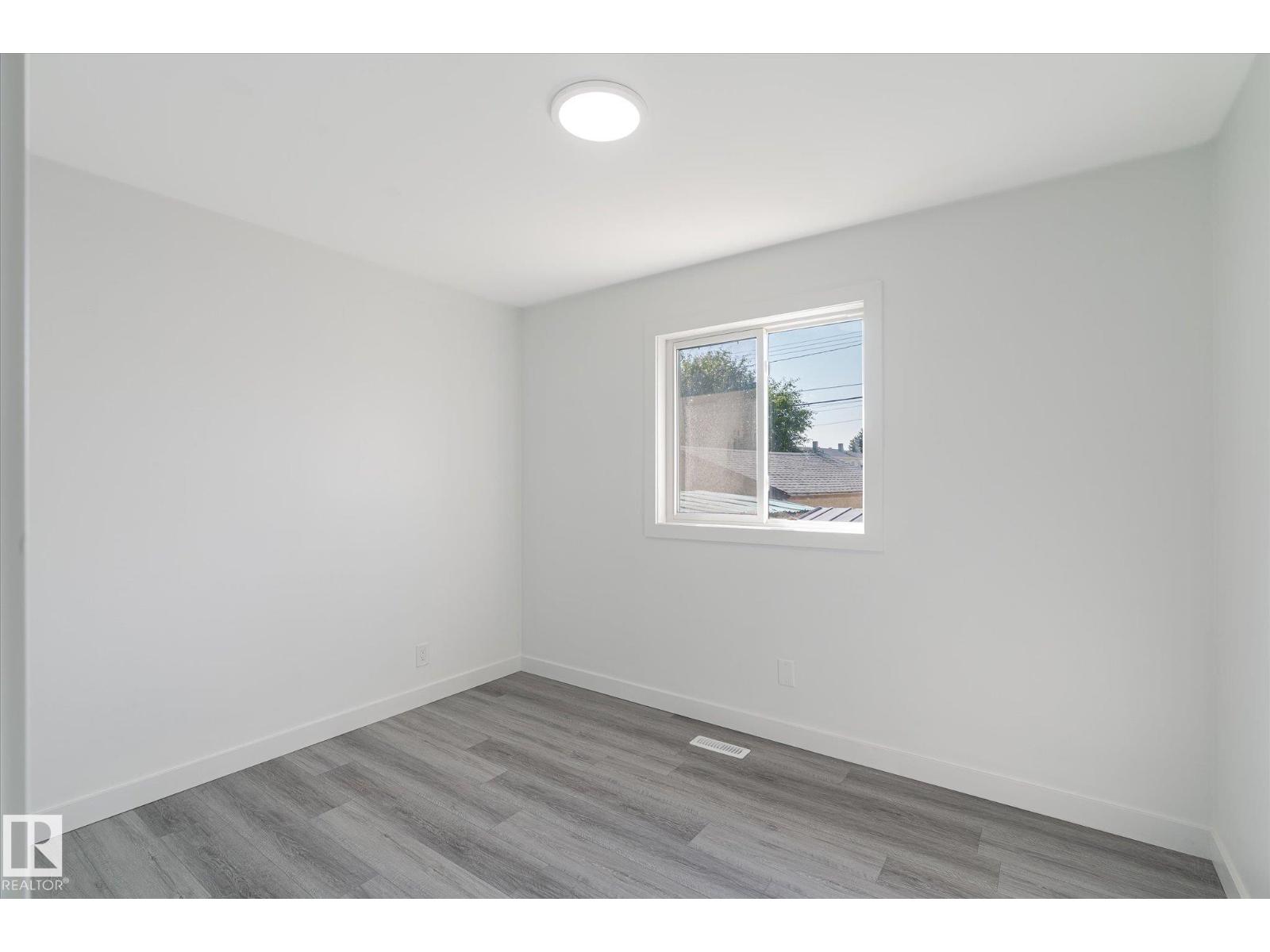 13043 Sherbrooke Av Nw, Edmonton, Alberta  T5L 4E6 - Photo 18 - E4459157