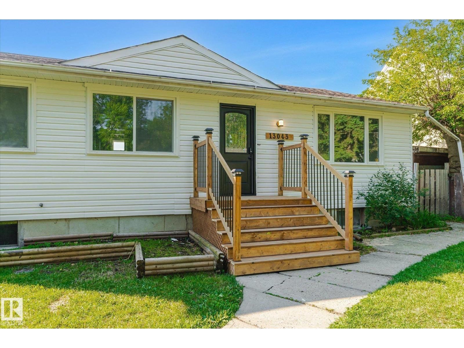 13043 Sherbrooke Av Nw, Edmonton, Alberta  T5L 4E6 - Photo 3 - E4459157