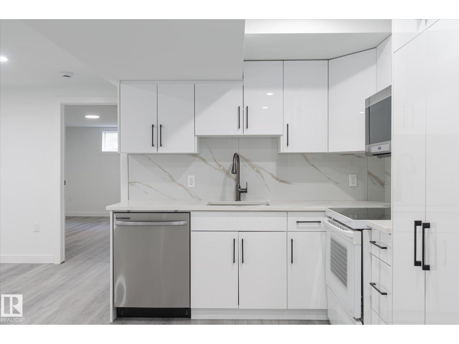 13043 Sherbrooke Av Nw, Edmonton, Alberta  T5L 4E6 - Photo 31 - E4459157
