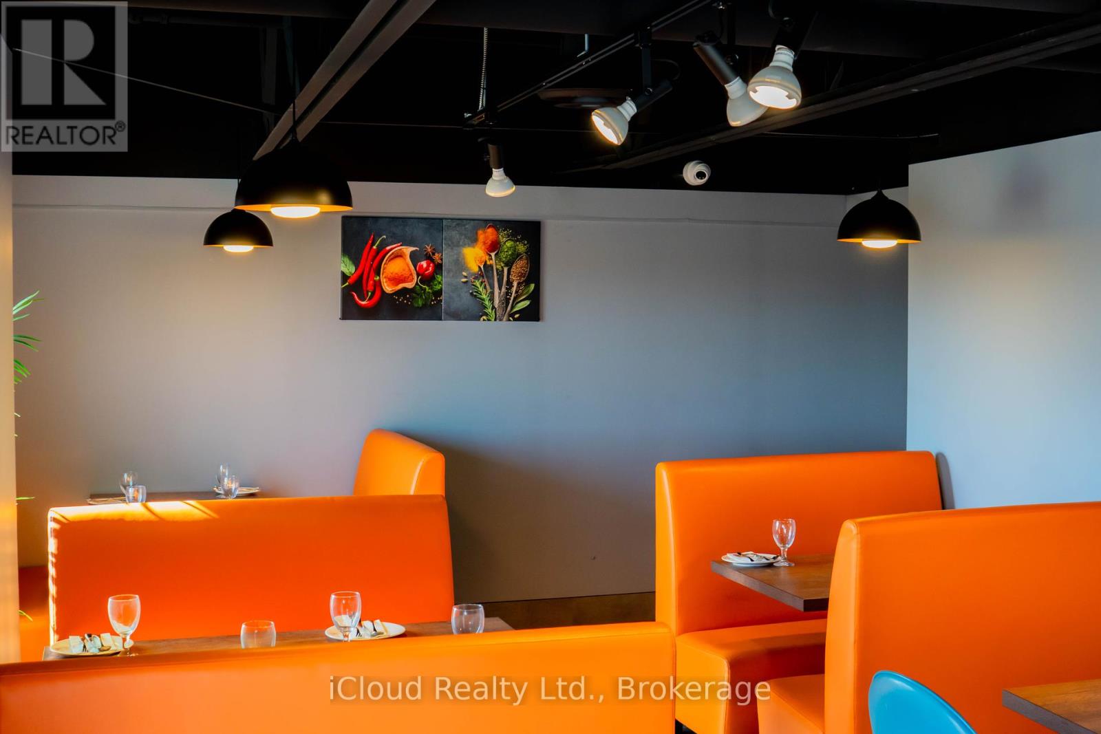 14a - 10 Beaumaris Drive, Brampton (Gore Industrial South), Ontario  L6T 5J6 - Photo 12 - W12371906