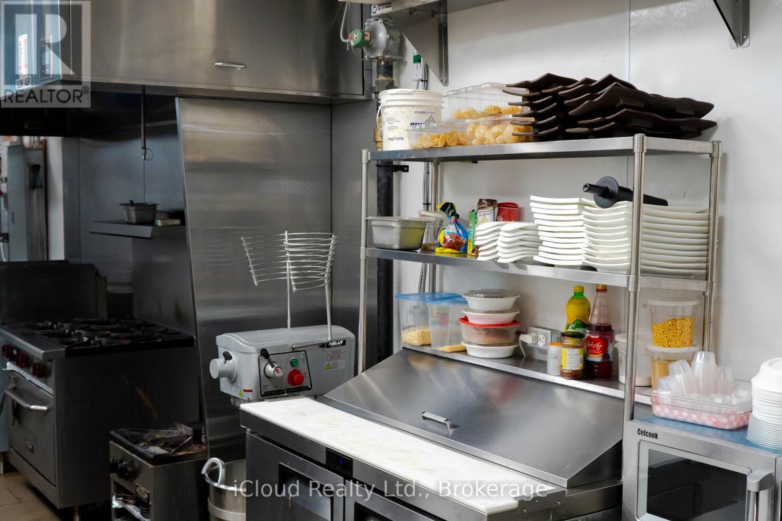 14a - 10 Beaumaris Drive, Brampton (Gore Industrial South), Ontario  L6T 5J6 - Photo 8 - W12371906