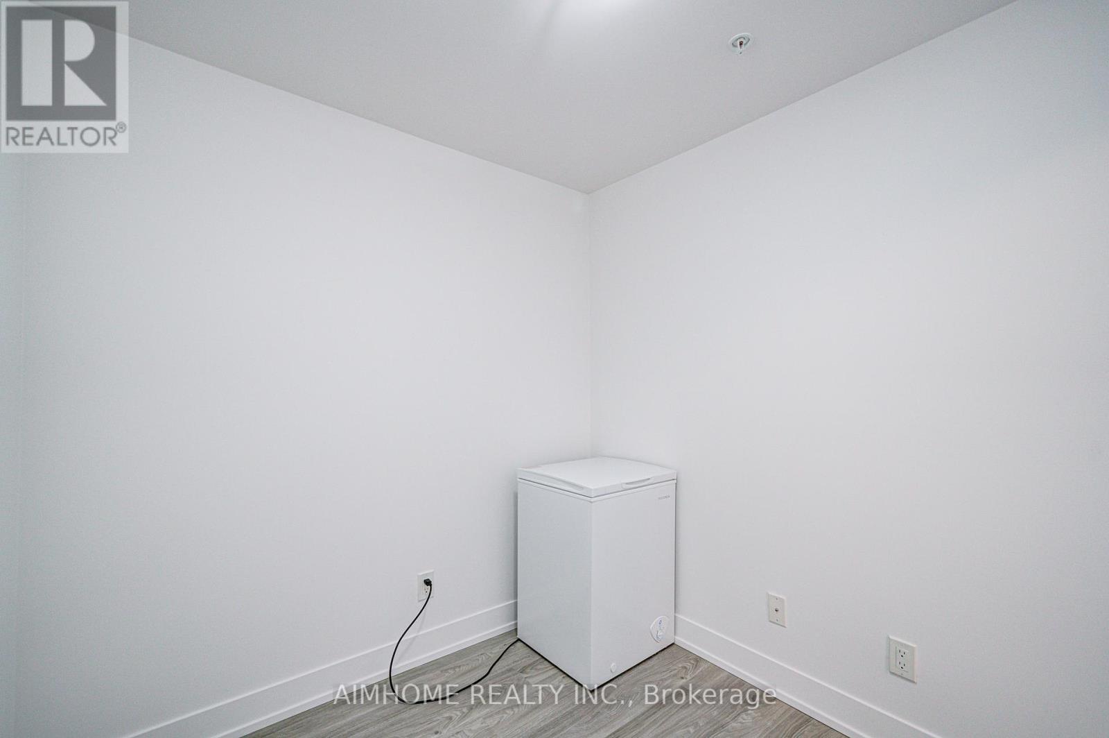 321 - 7 Kenaston Garden, Toronto, Ontario  M2K 0E9 - Photo 8 - C12422814