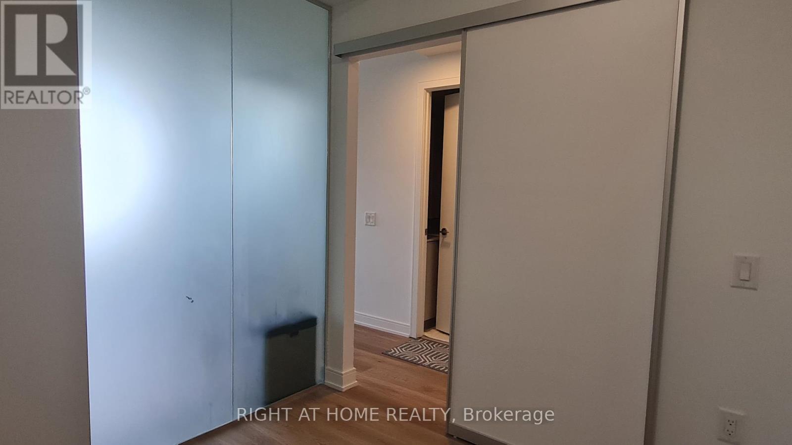 430 - 3009 Novar Road, Mississauga, Ontario  L5B 0P9 - Photo 13 - W12422819