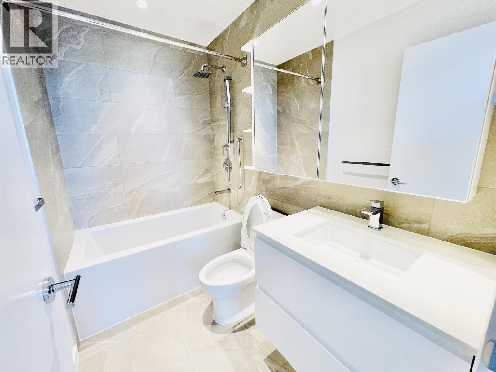 879 6600 Minoru Boulevard, Richmond, British Columbia  V6Y 0N3 - Photo 18 - R3051161