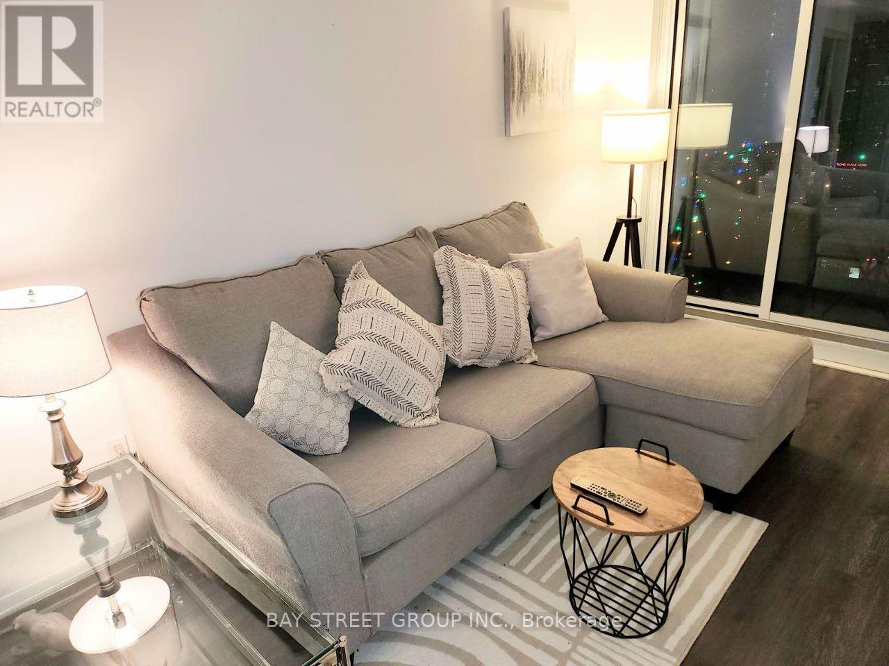 3010 - 251 Jarvis Street, Toronto, Ontario  M5B 0C3 - Photo 6 - C12422826