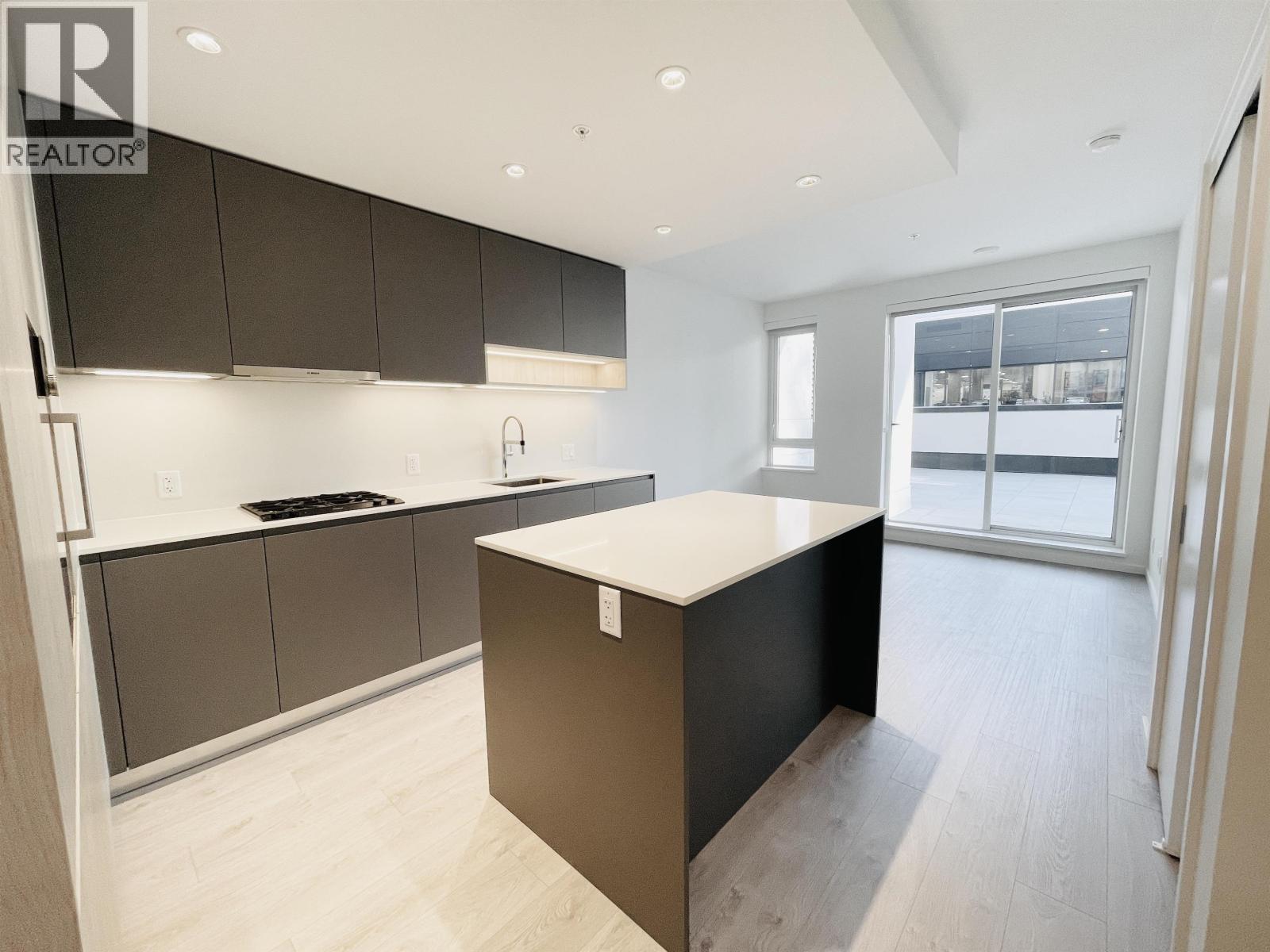 216 6600 Minoru Boulevard, Richmond, British Columbia  V6Y 0N3 - Photo 13 - R3048888
