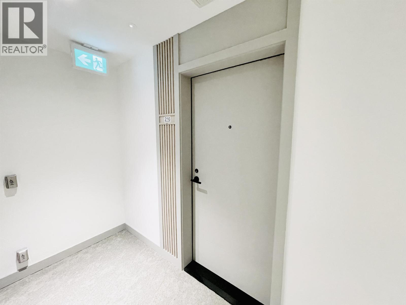 216 6600 Minoru Boulevard, Richmond, British Columbia  V6Y 0N3 - Photo 2 - R3048888