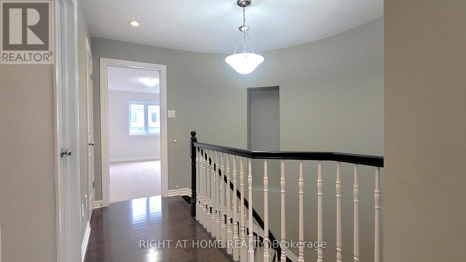 134 Mancini Way, Ottawa, Ontario  K2J 3V1 - Photo 11 - X12422838