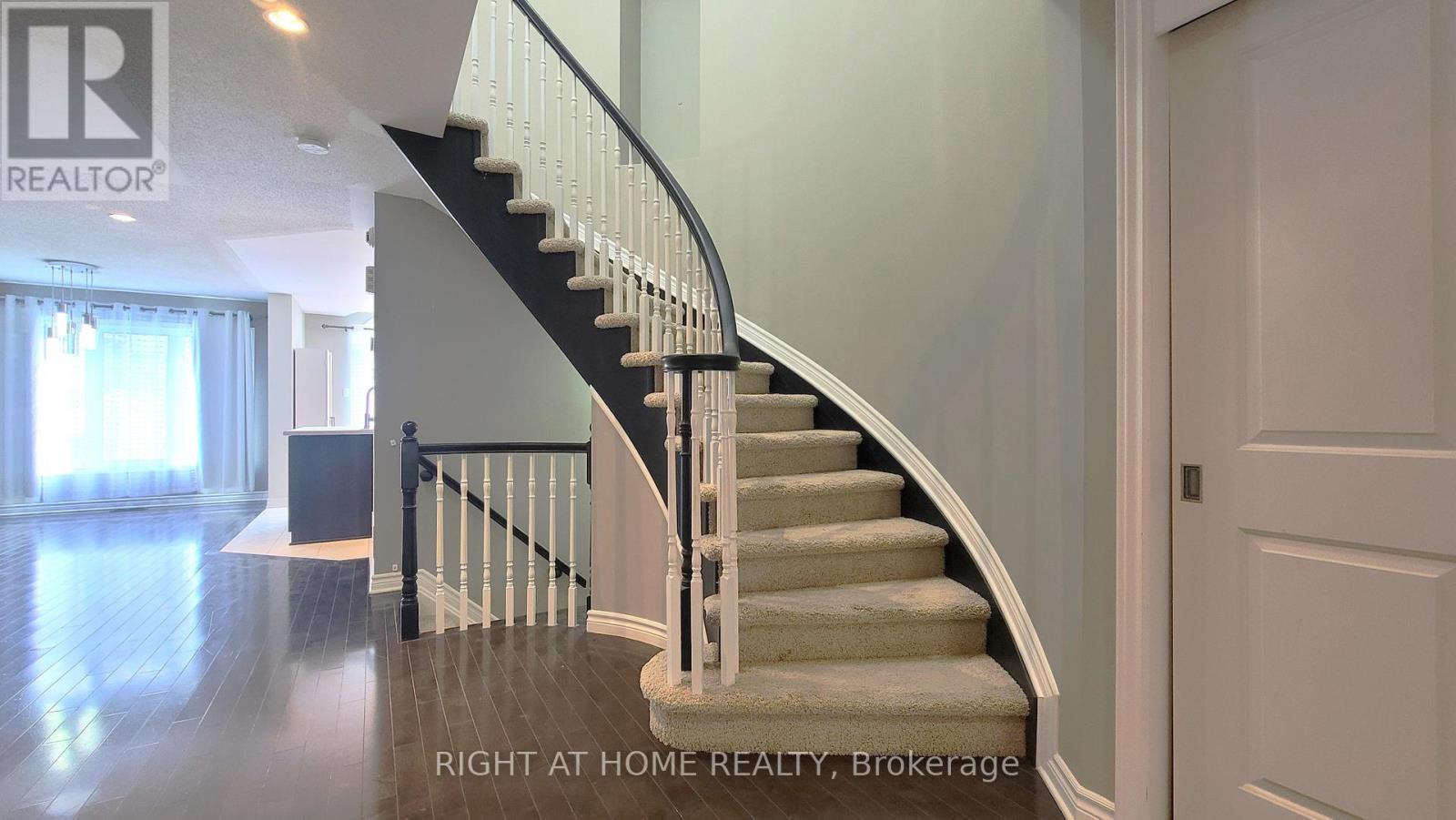 134 Mancini Way, Ottawa, Ontario  K2J 3V1 - Photo 6 - X12422838