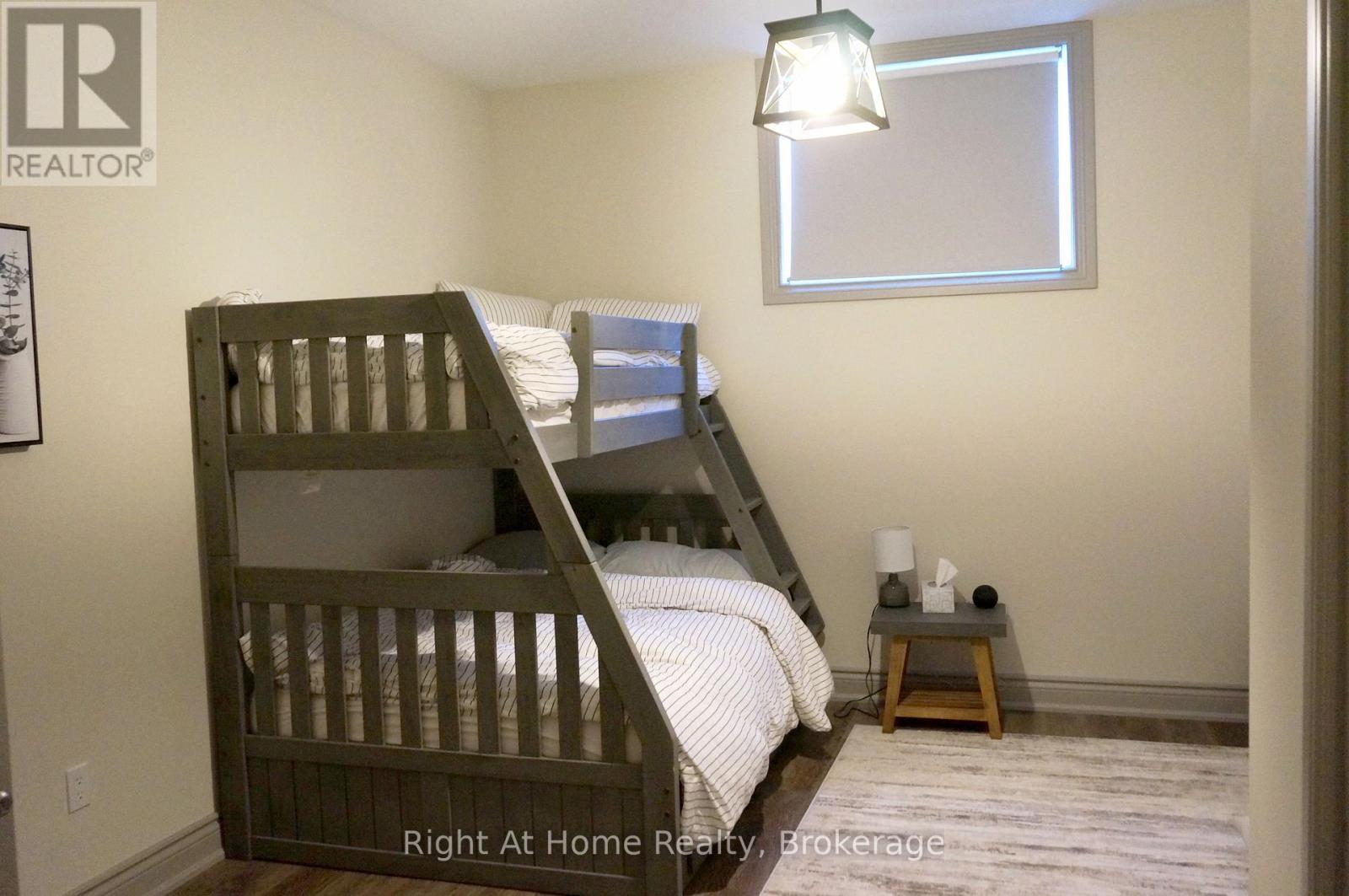 107 Beacon Drive, Blue Mountains, Ontario  N0H 2P0 - Photo 38 - X12422834