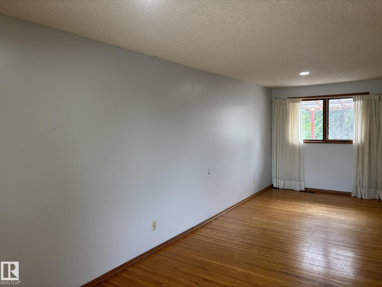 16603 95 Av Nw, Edmonton, Alberta  T5P 0B1 - Photo 10 - E4459161