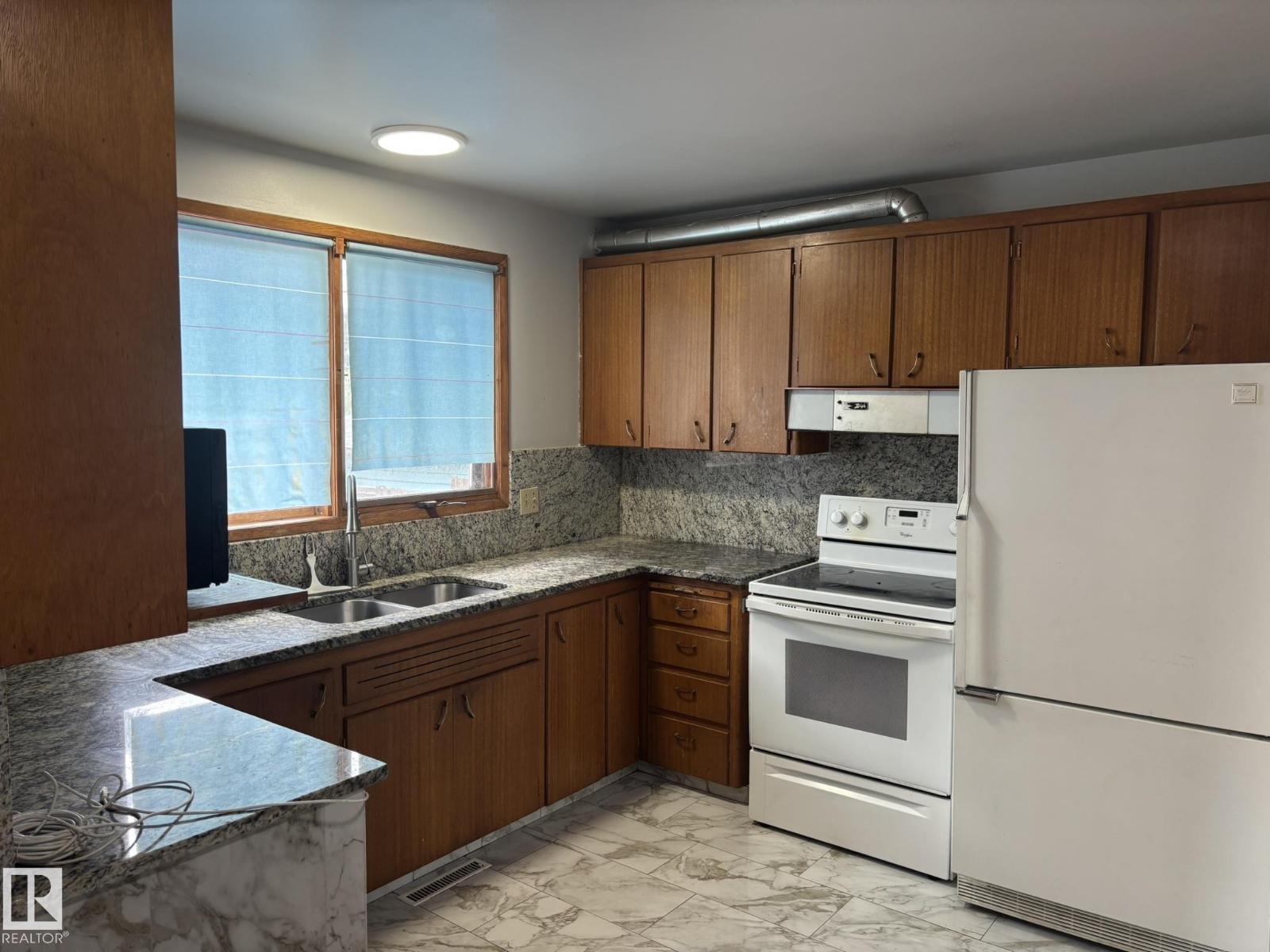 16603 95 Av Nw, Edmonton, Alberta  T5P 0B1 - Photo 14 - E4459161