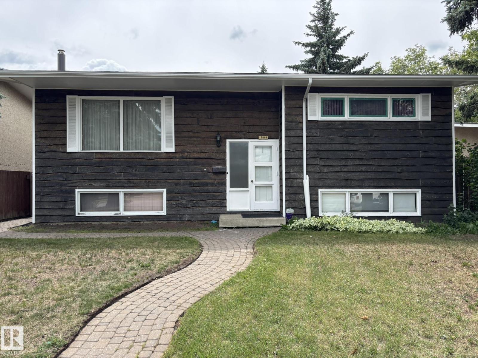 16603 95 Av Nw, Edmonton, Alberta  T5P 0B1 - Photo 3 - E4459161