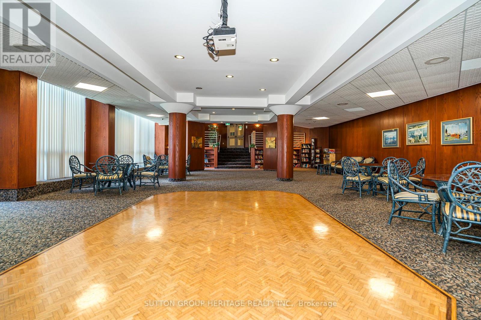 A02 - 340 Watson Street W, Whitby, Ontario  L1N 9G1 - Photo 40 - E12422868