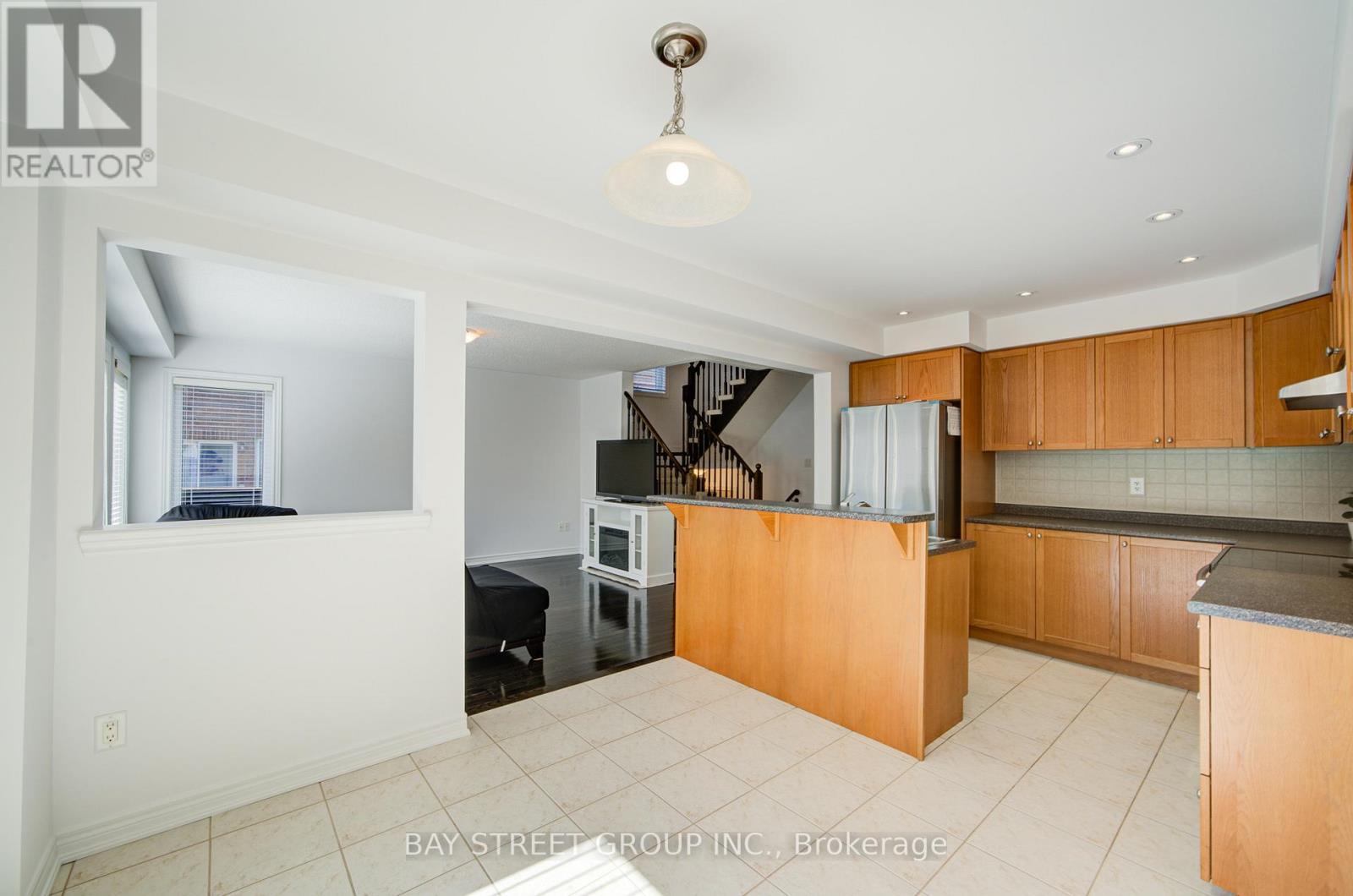 66 Sequin Drive, Richmond Hill, Ontario  L4E 0M4 - Photo 18 - N12422847