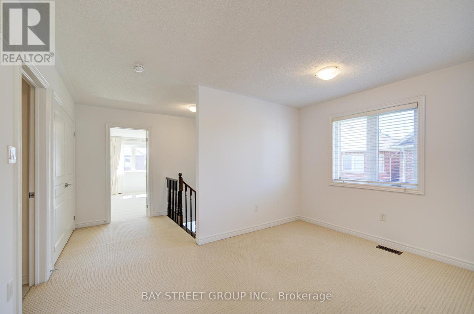 66 Sequin Drive, Richmond Hill, Ontario  L4E 0M4 - Photo 29 - N12422847