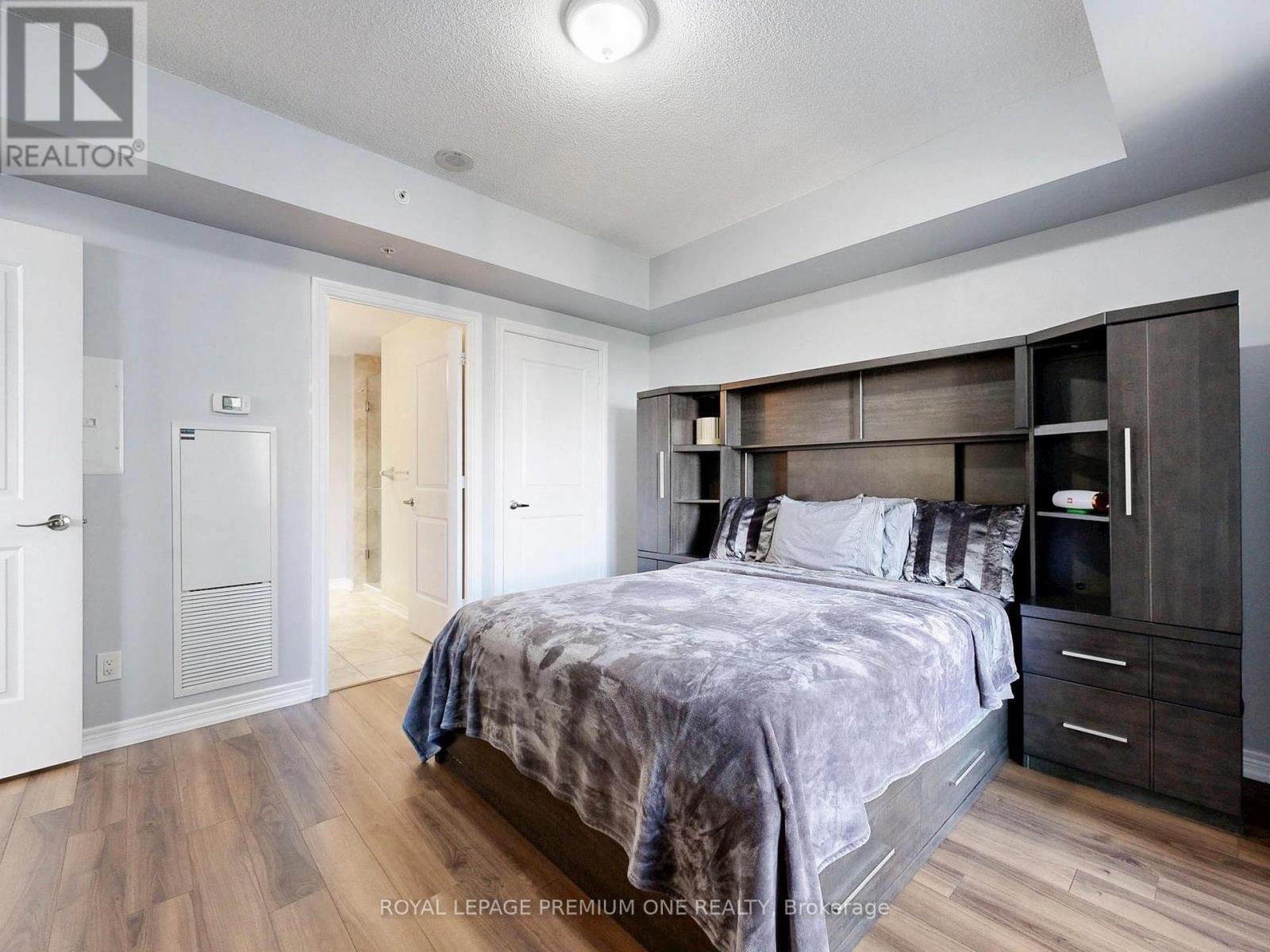 1202 - 9255 Jane Street, Vaughan (Maple), Ontario  L6A 0K1 - Photo 15 - N12422857