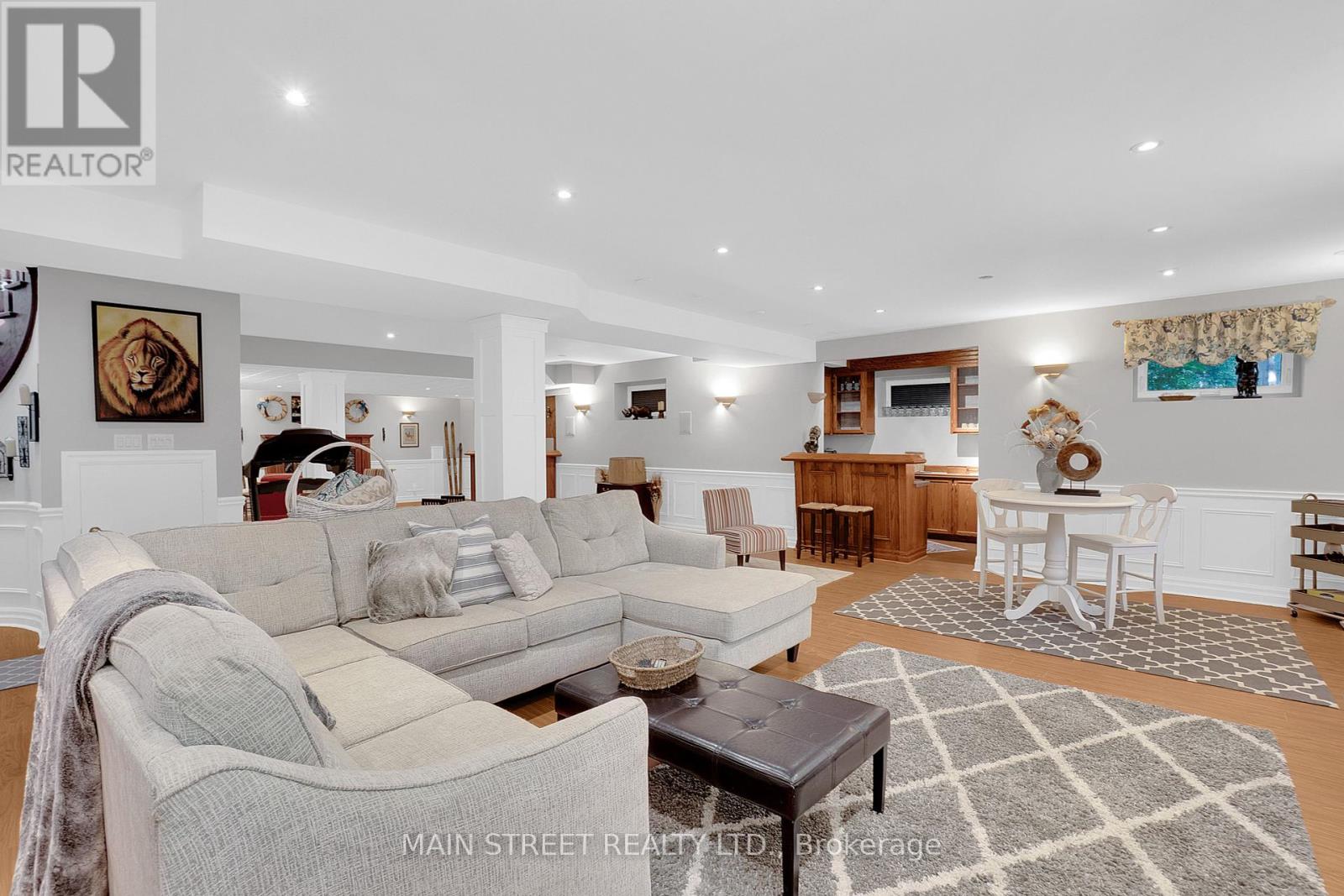 9 Cedar Ridge Road, Whitchurch-Stouffville, Ontario  L4A 2E9 - Photo 24 - N12422876