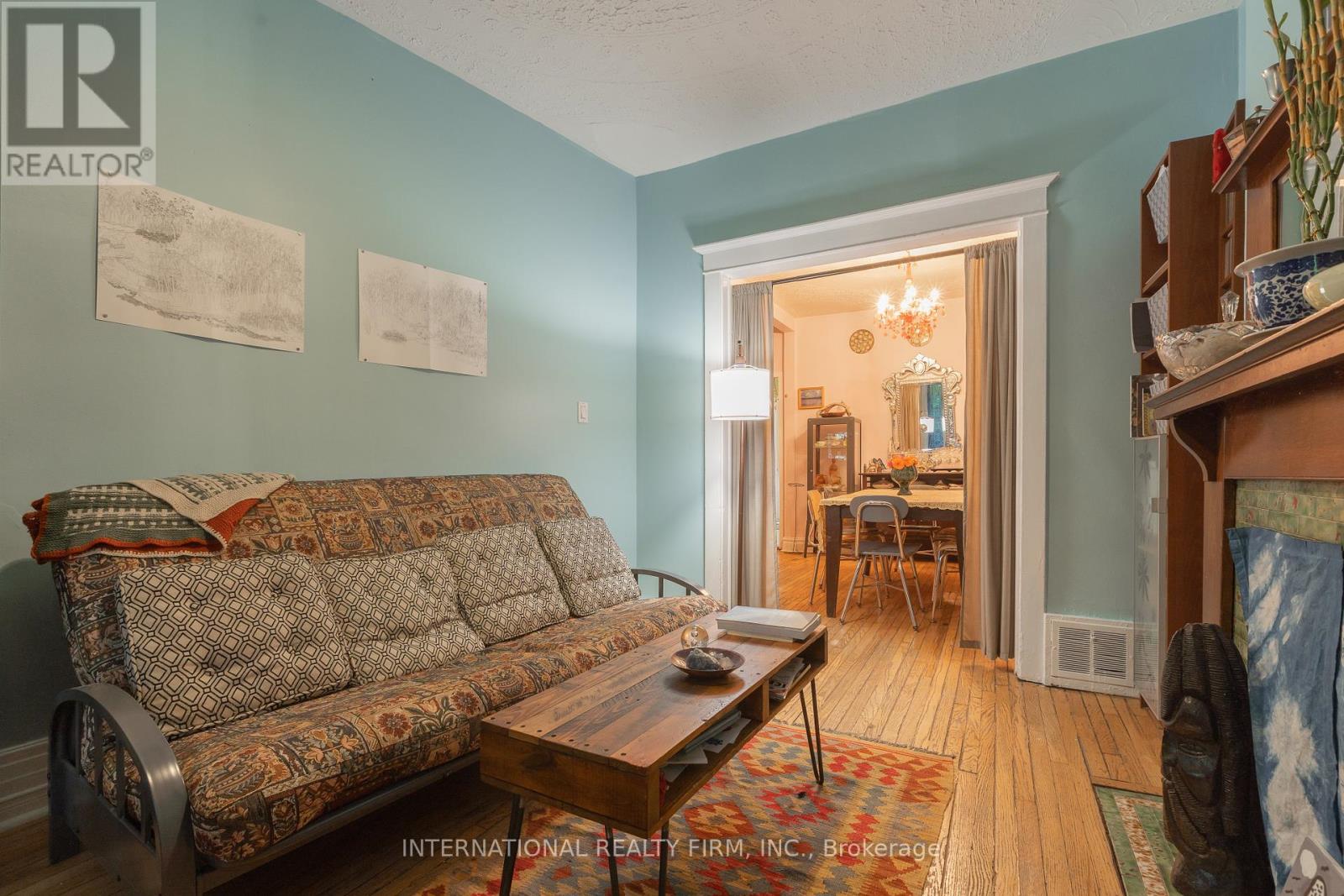 1273 Lansdowne Avenue, Toronto, Ontario  M6H 3Z9 - Photo 10 - W12422851