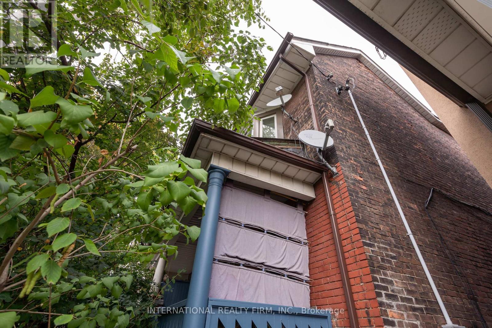 1273 Lansdowne Avenue, Toronto, Ontario  M6H 3Z9 - Photo 39 - W12422851