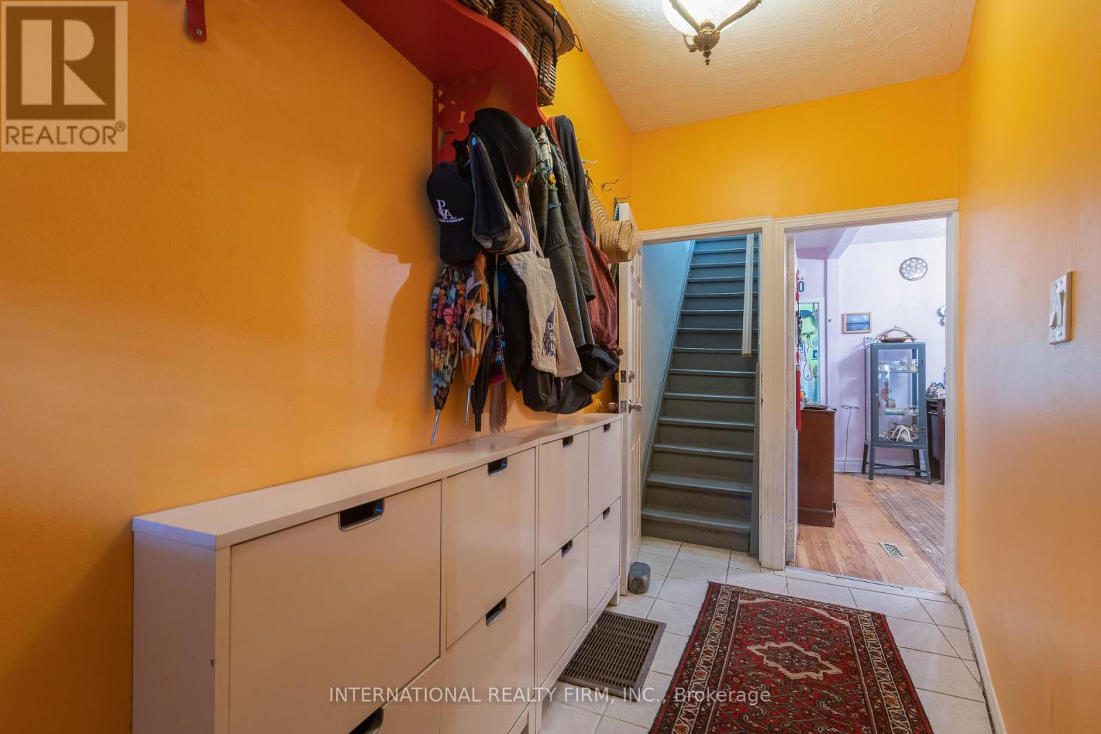 1273 Lansdowne Avenue, Toronto, Ontario  M6H 3Z9 - Photo 5 - W12422851