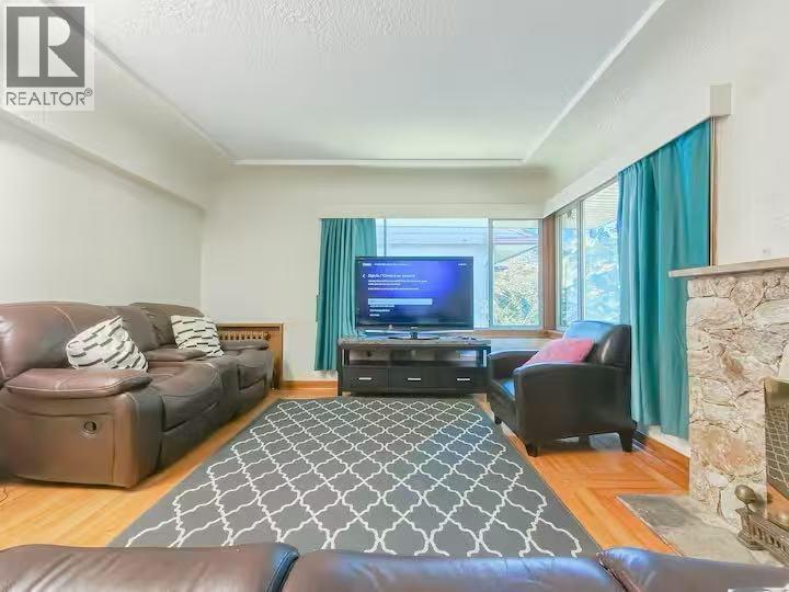 2134 W 53rd Avenue, Vancouver, British Columbia  V6P 1L5 - Photo 3 - R3020970
